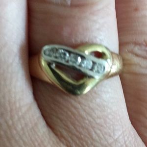 Gold heart ring ❤️